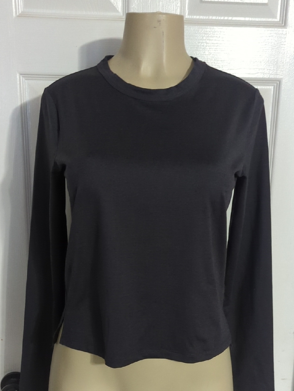 all in motion Charcoal Long-Sleeve Crewneck Top